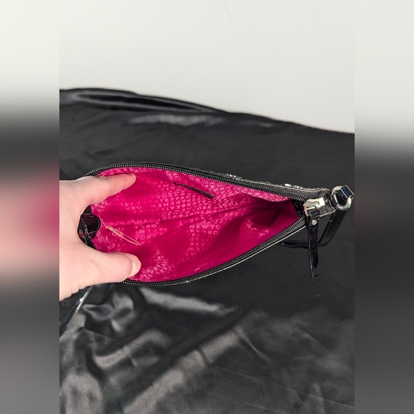 Kate Spade Crossbody PROJECT BAG Small Black Cream Striped PVC Magenta Hot Pink - Picture 9 of 12